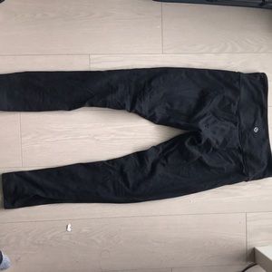 Lululemon leggings size 4 black.